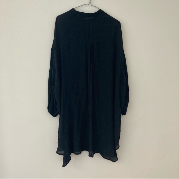 Light oversized flowey sheer blouse - Picture 5 of 5